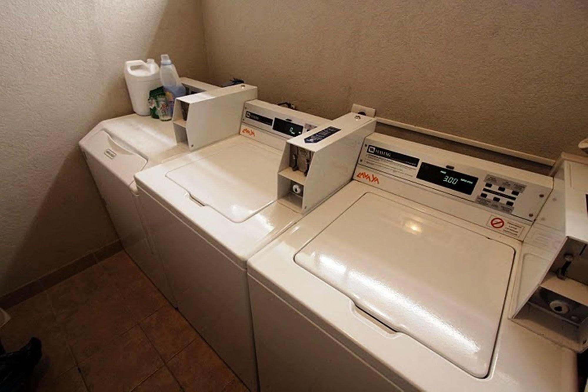 Atenea Apartments & Suites Buenos Aires Eksteriør billede
